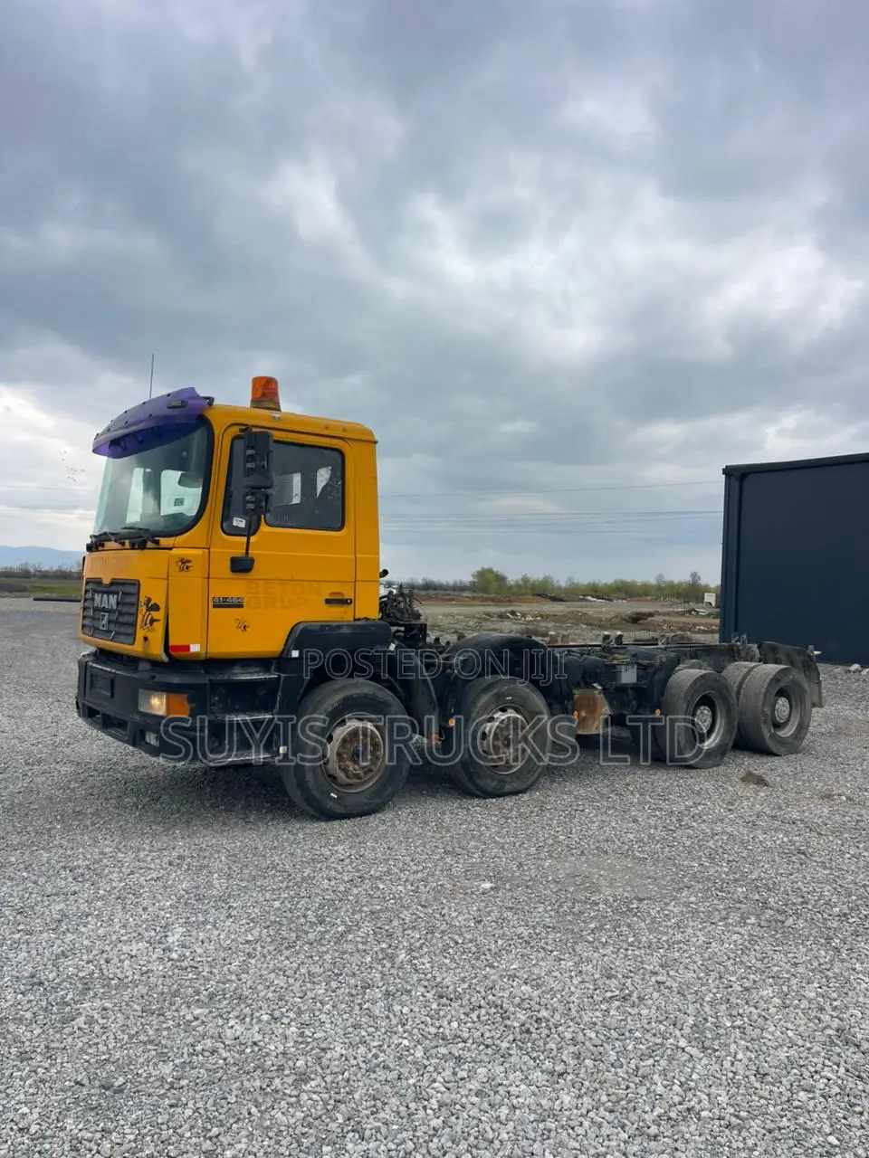 Man Diesel 8x4 12 Tyres Chassis