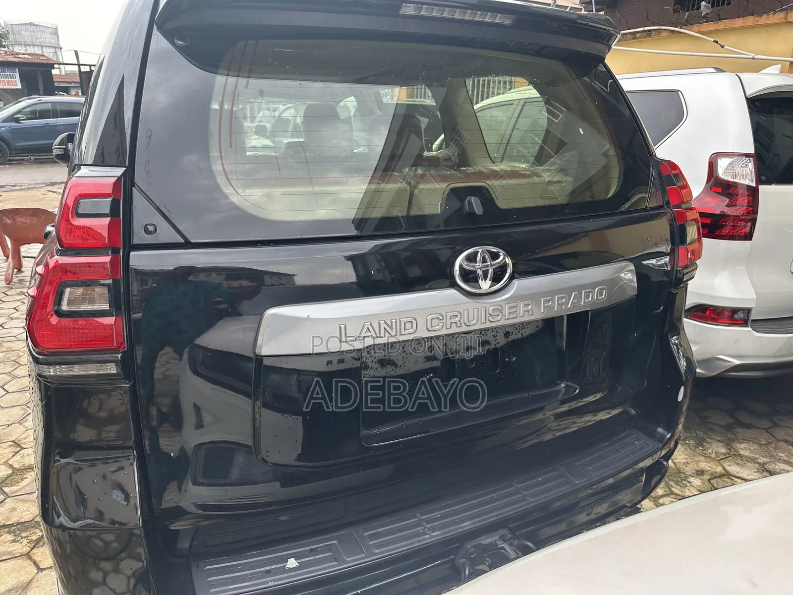 Toyota Land Cruiser Prado 2.8 2022 Black
