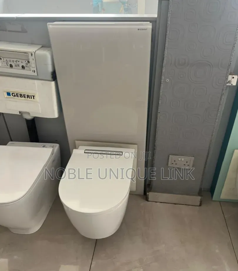 Geberit Wall Hung Water Closet With Glass Tank