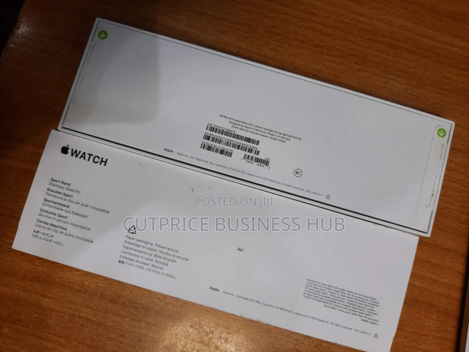 Brand New Apple Smart Watch Se 3 40mm