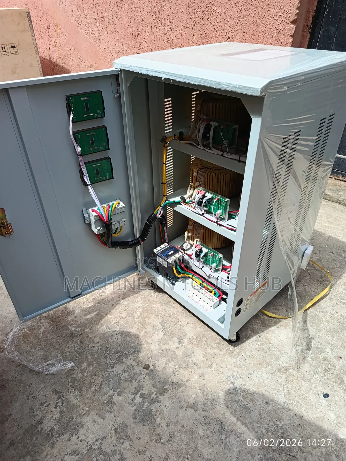 TNS - 20kva Servo Motor Automatic Voltage Regulator