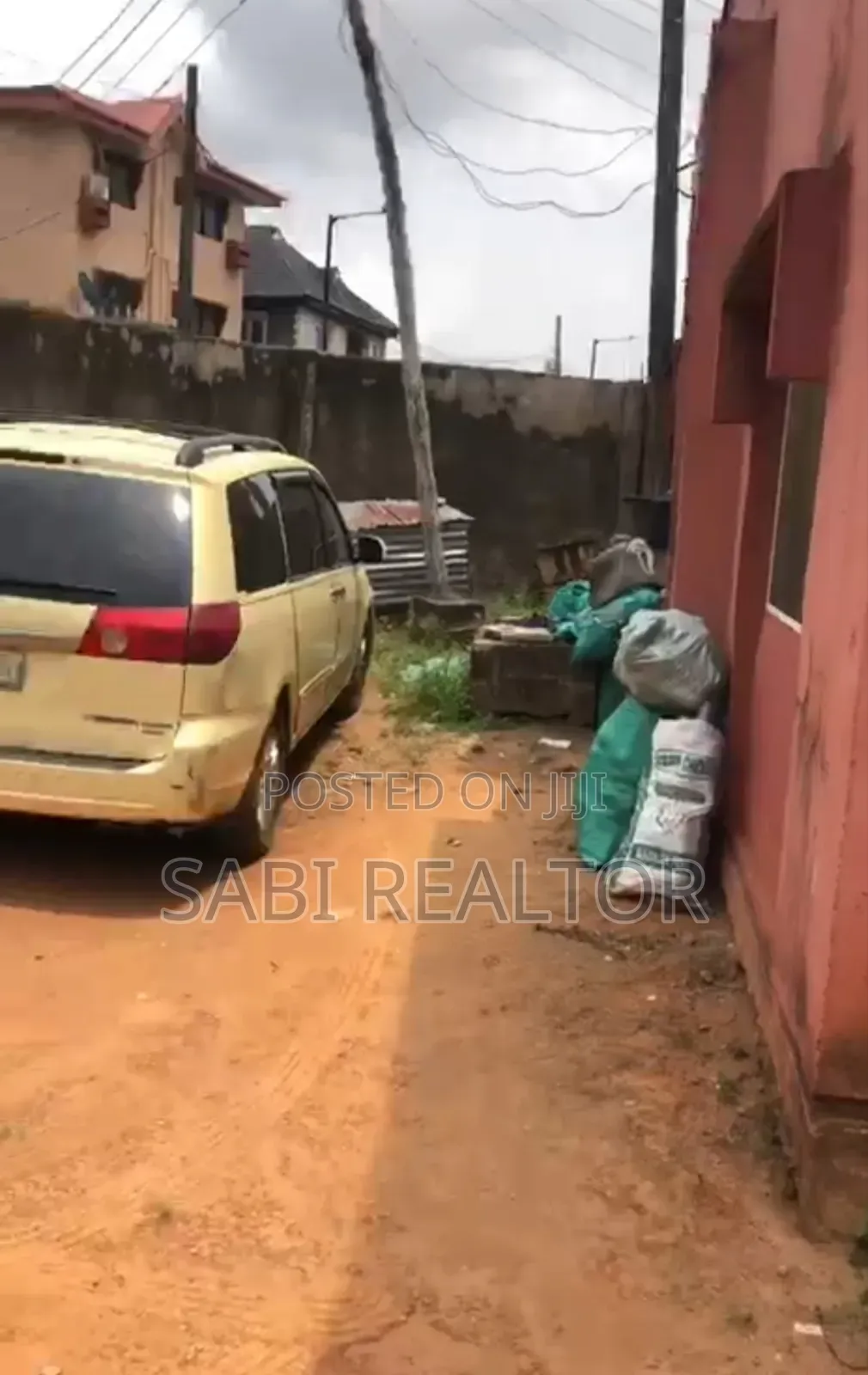 52x80ft of Table Land With a Demolishable Building at Shasha Oguntadr