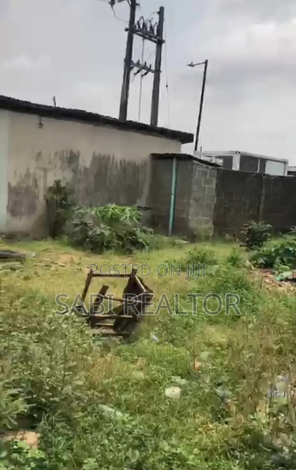 52x80ft of Table Land With a Demolishable Building at Shasha Oguntadr