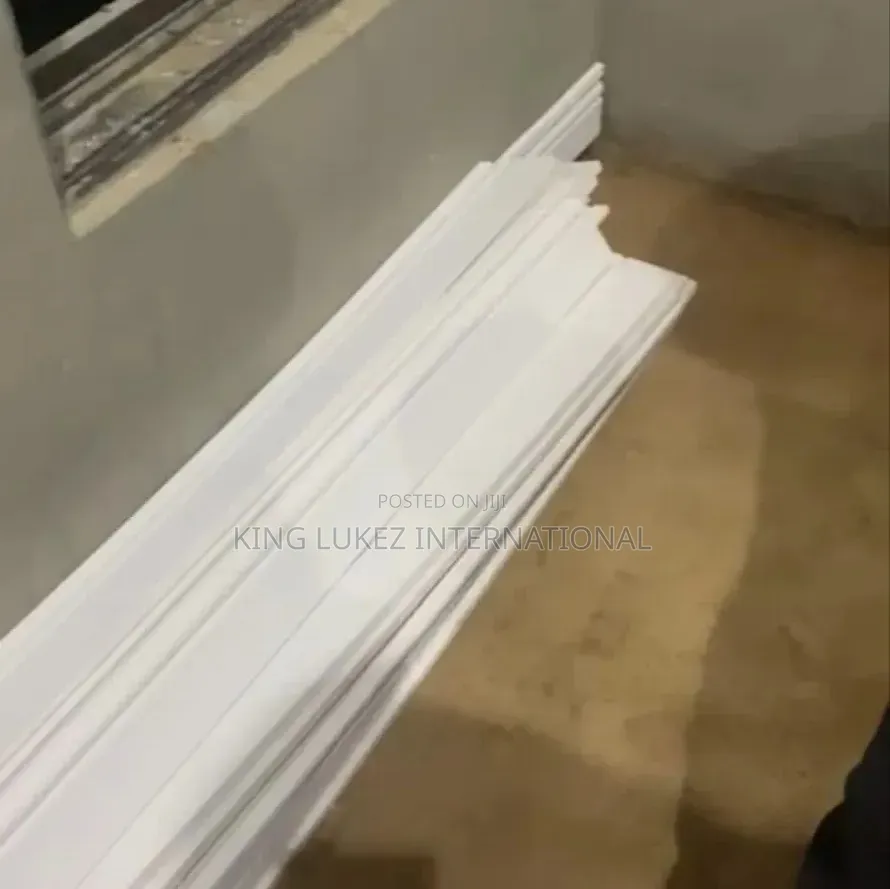 Plastic and Fibre Skirtings