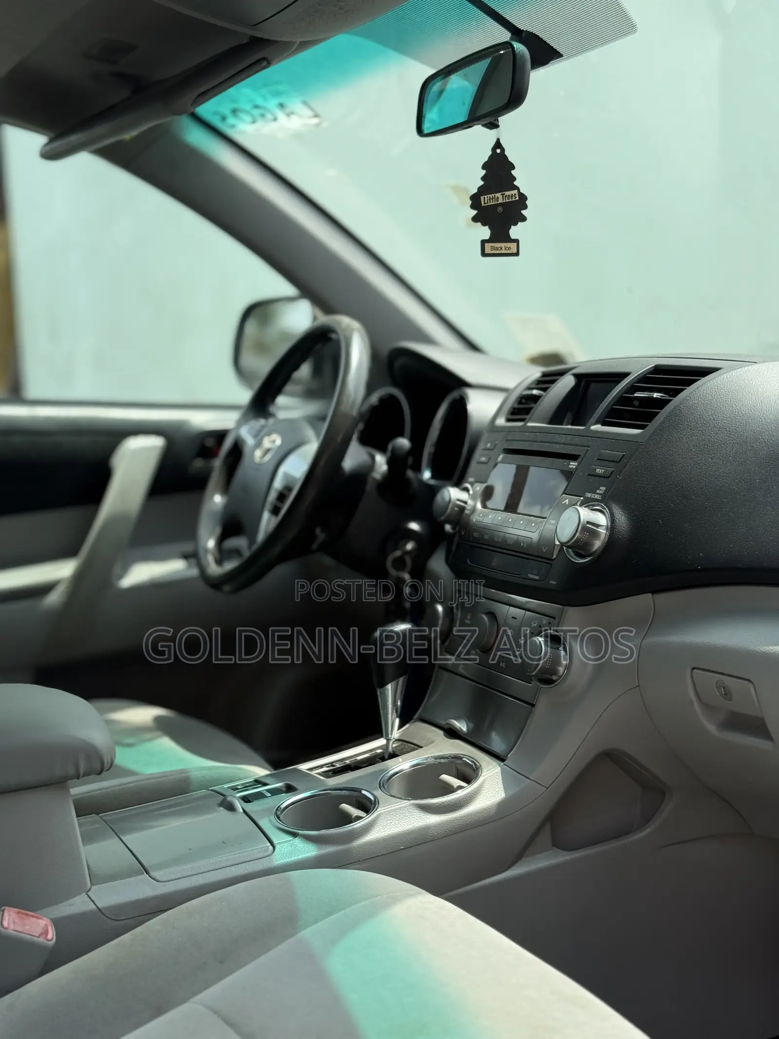 Toyota Highlander 2012 Silver