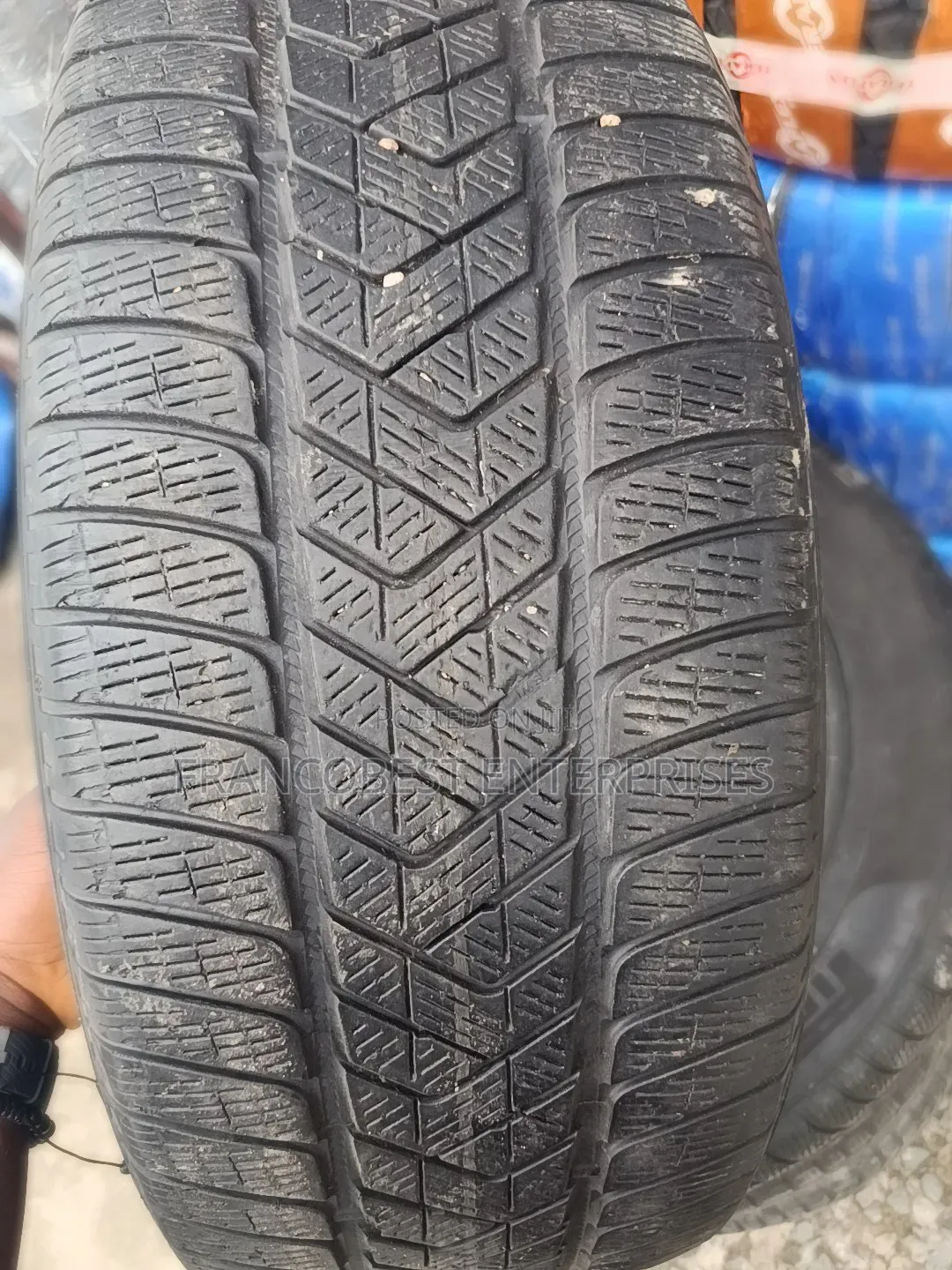 255/55r19 Grade a Tokunbo Tyres