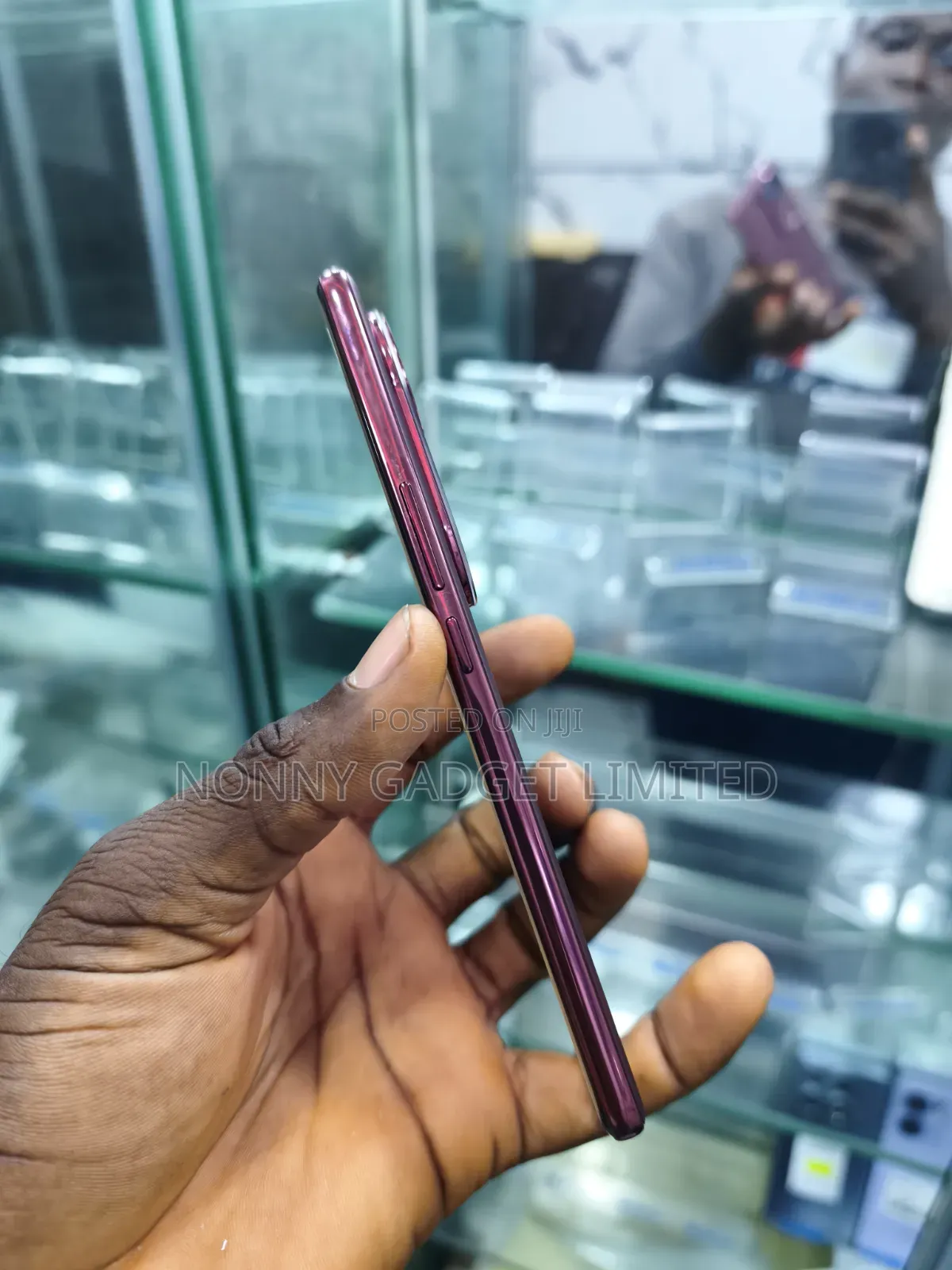 Vivo V50 512 GB Red