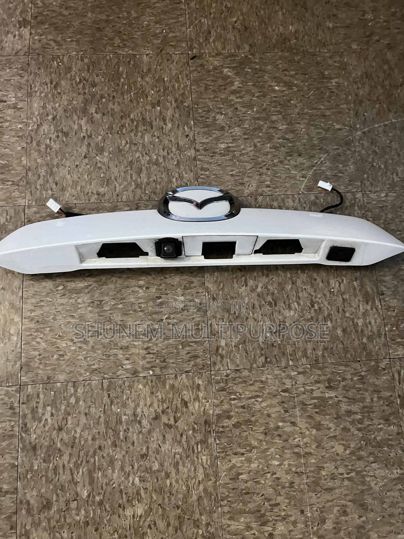 2013-2016 Mazda Cx-5 Oem Rear Trunk Lid Panel Trim With Back Up Camera