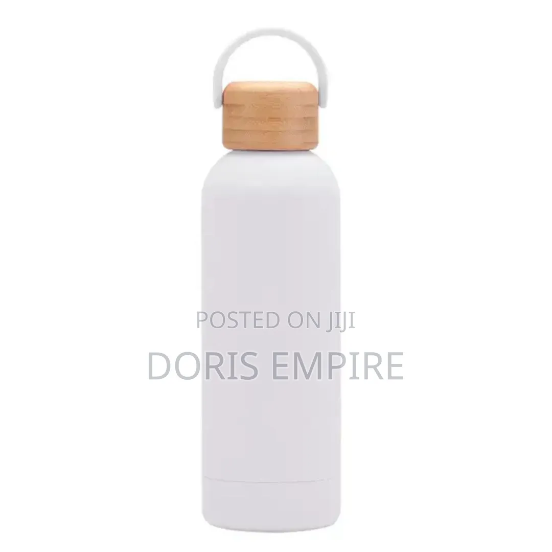 750ml Soft Touch Insulated Double Wall Vacuum Flask With Bamboo Cap