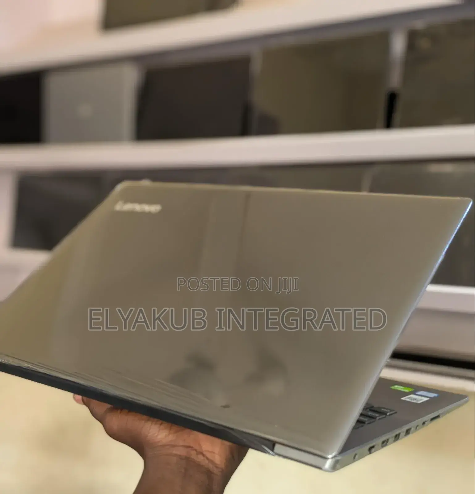 New Laptop Lenovo IdeaPad 520 8GB Intel Core i5 HDD 1T