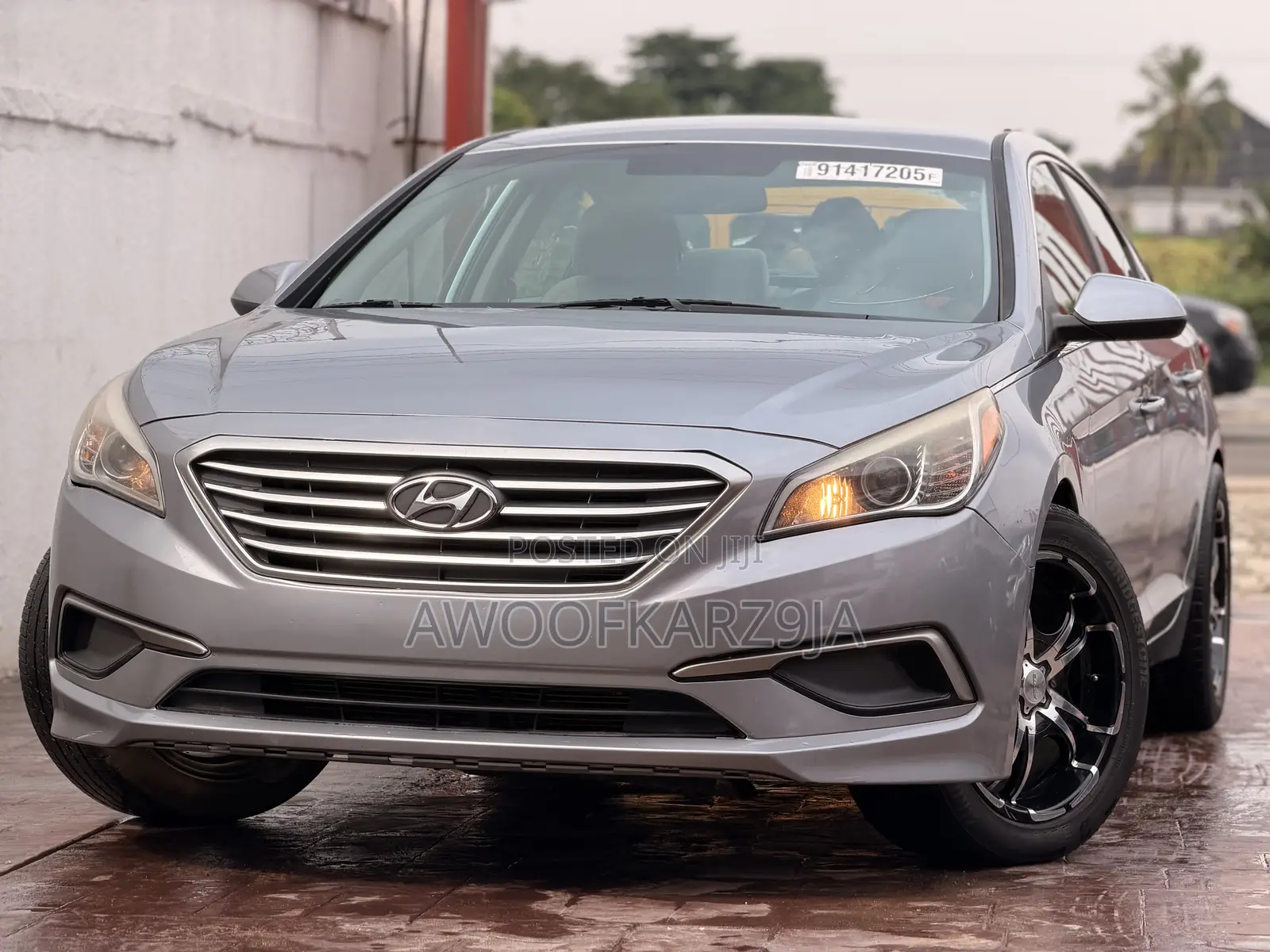 Hyundai Sonata Base Sedan FWD (2.4L 4cyl 6A) 2017 Gray