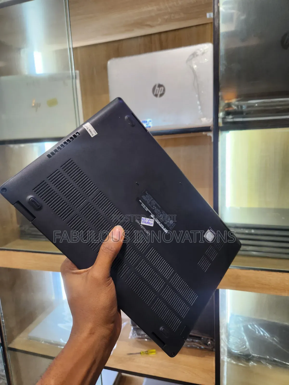 Laptop Dell Latitude 5400 8GB Intel Core i7 SSD 256GB
