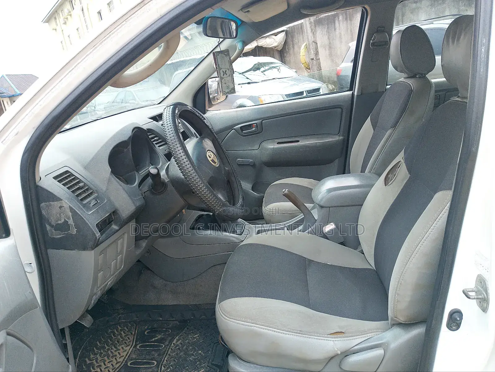 Toyota Hilux 2.0 VVTi SRX 2008 White