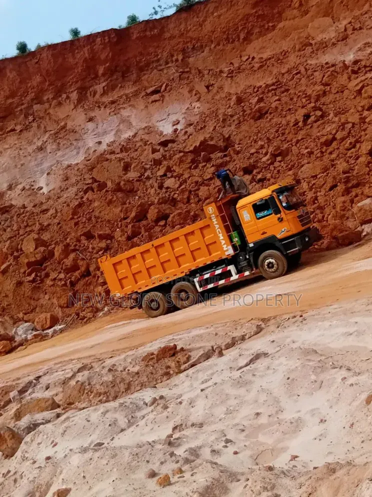 30tons of Filling Sand and Plaster Sand