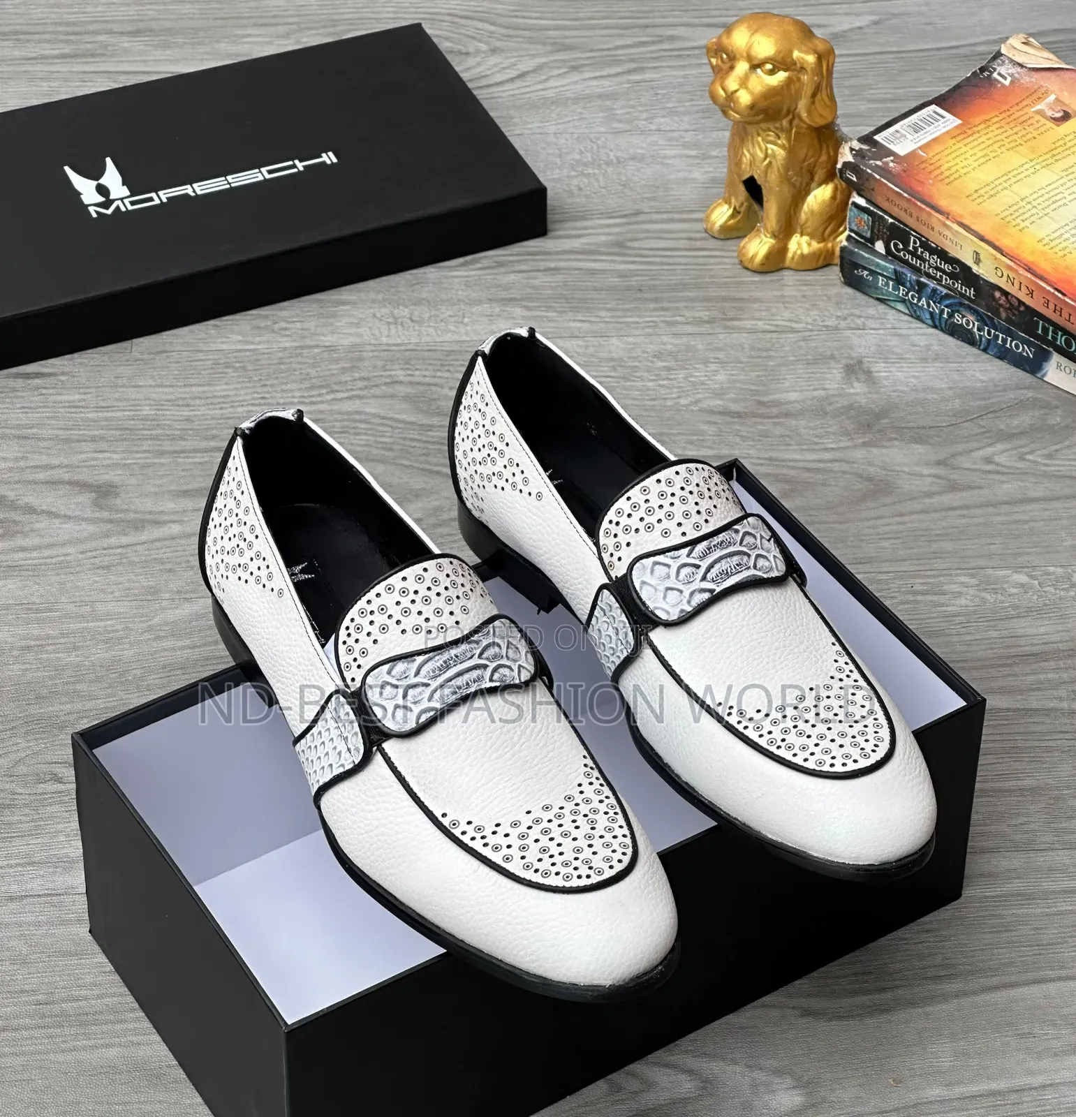 White Leather Moreschi Shoes