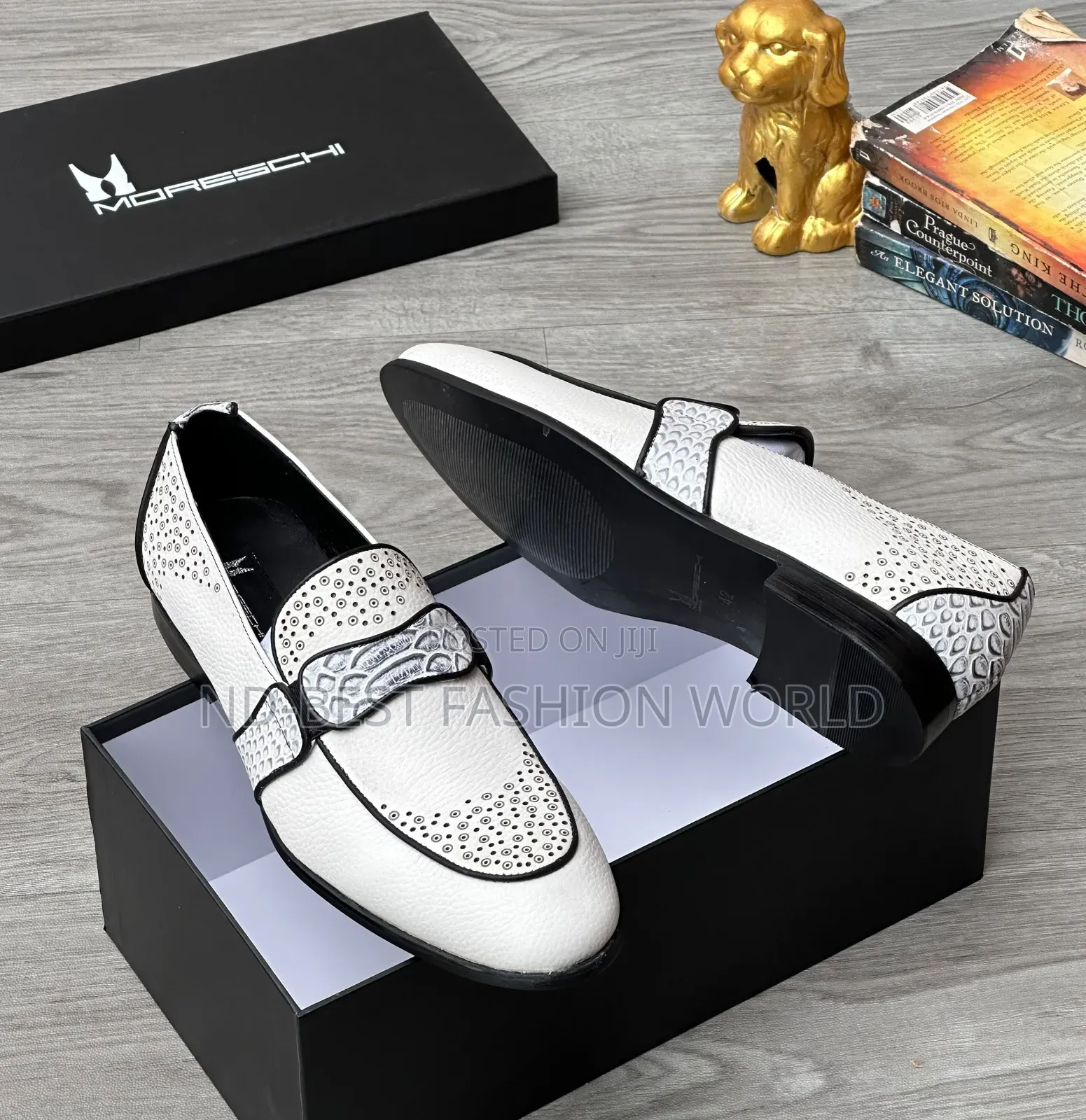 White Leather Moreschi Shoes