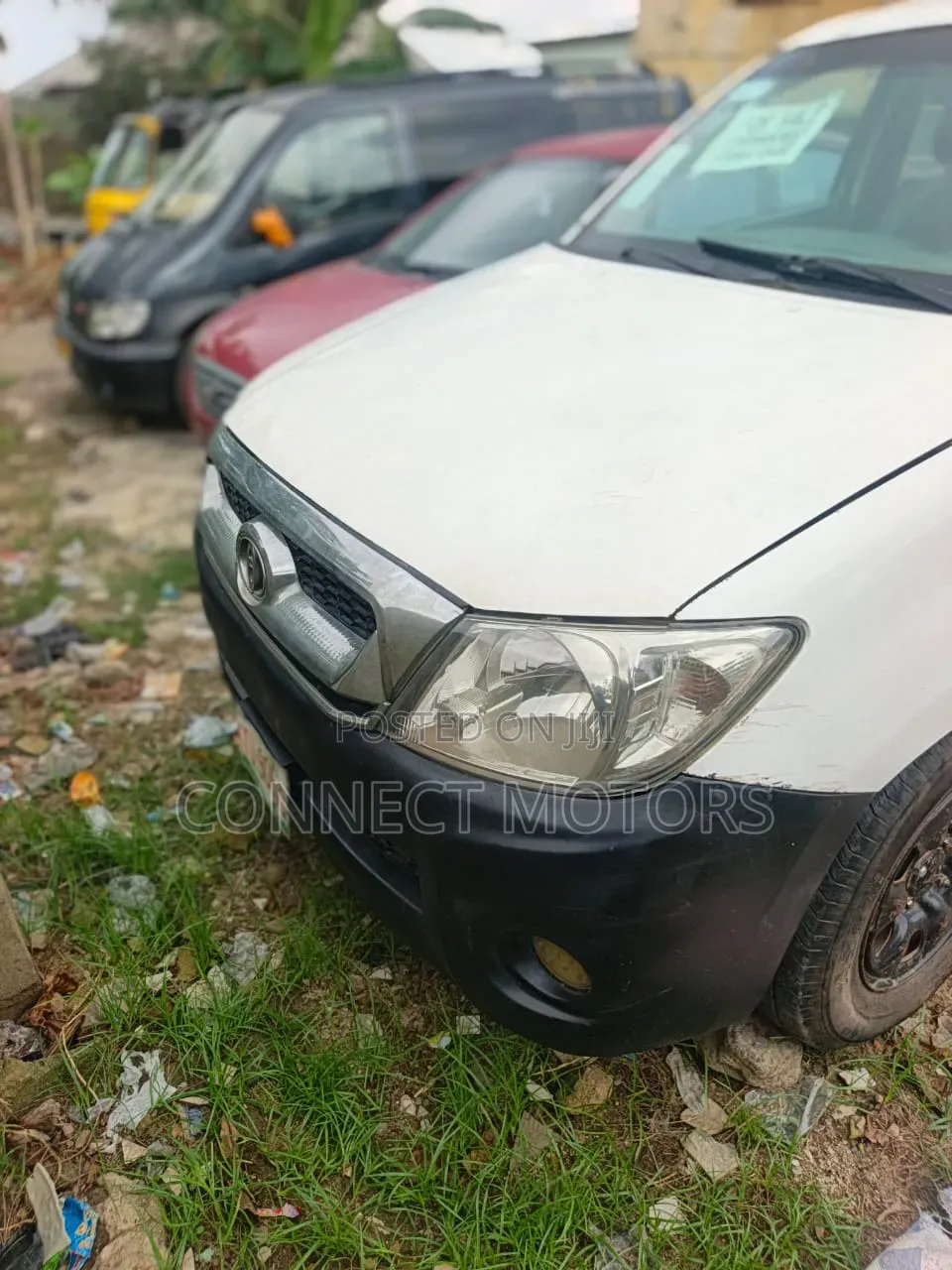 Toyota Hilux 2010 White