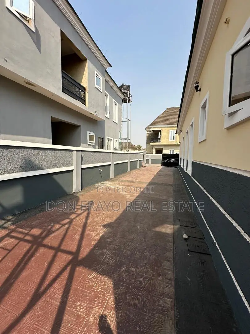 3bdrm Bungalow in Airforce Akobo for sale