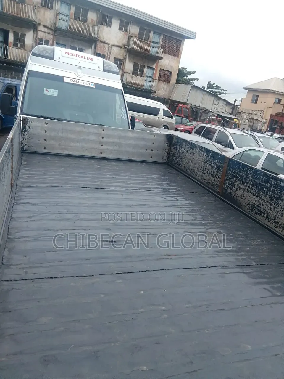 Ford Transit Truck (Petrol) 6 Tyres Tokunbo