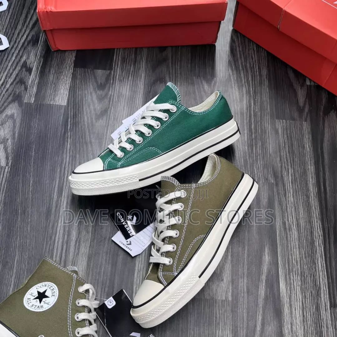 Converse Chuks Taylor Design Sneakers