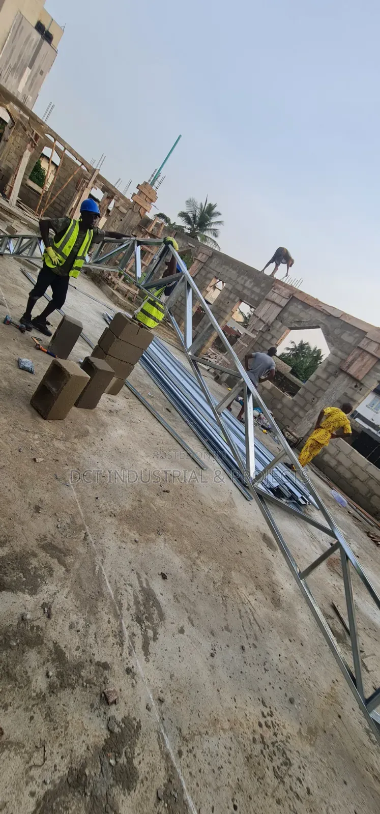 Roof Trusses / Steel Constructions