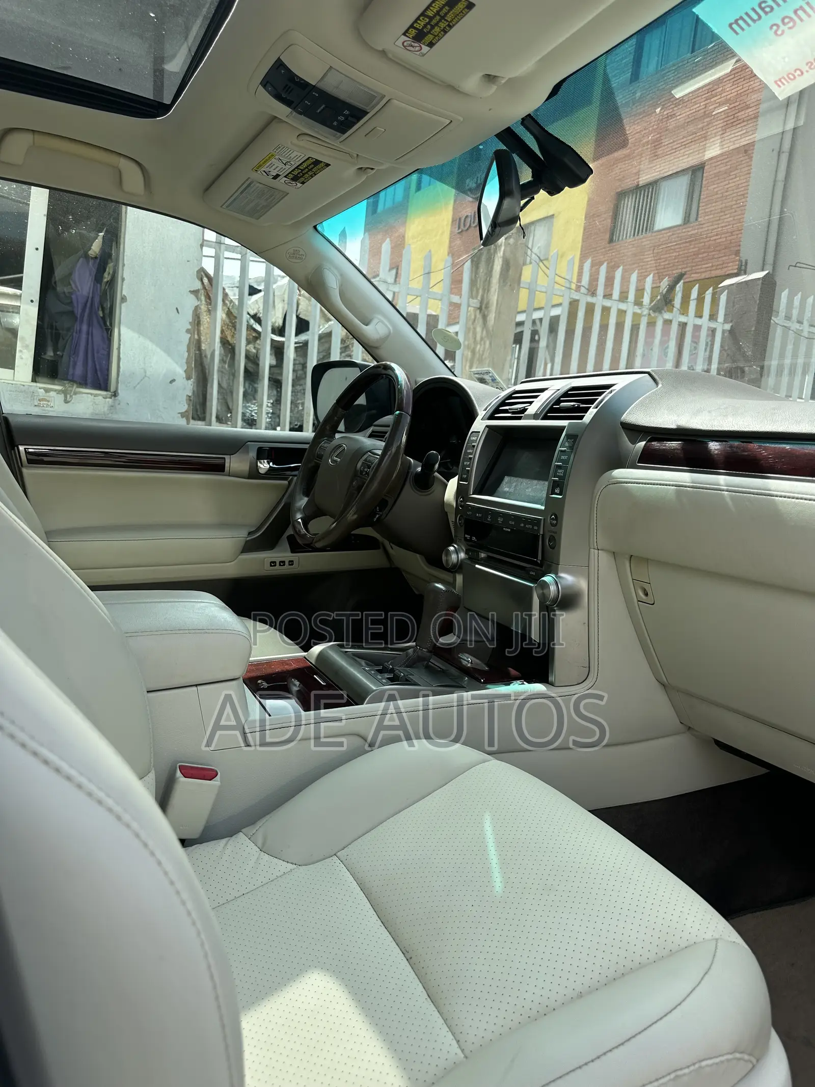 Lexus GX 460 2011 Gold