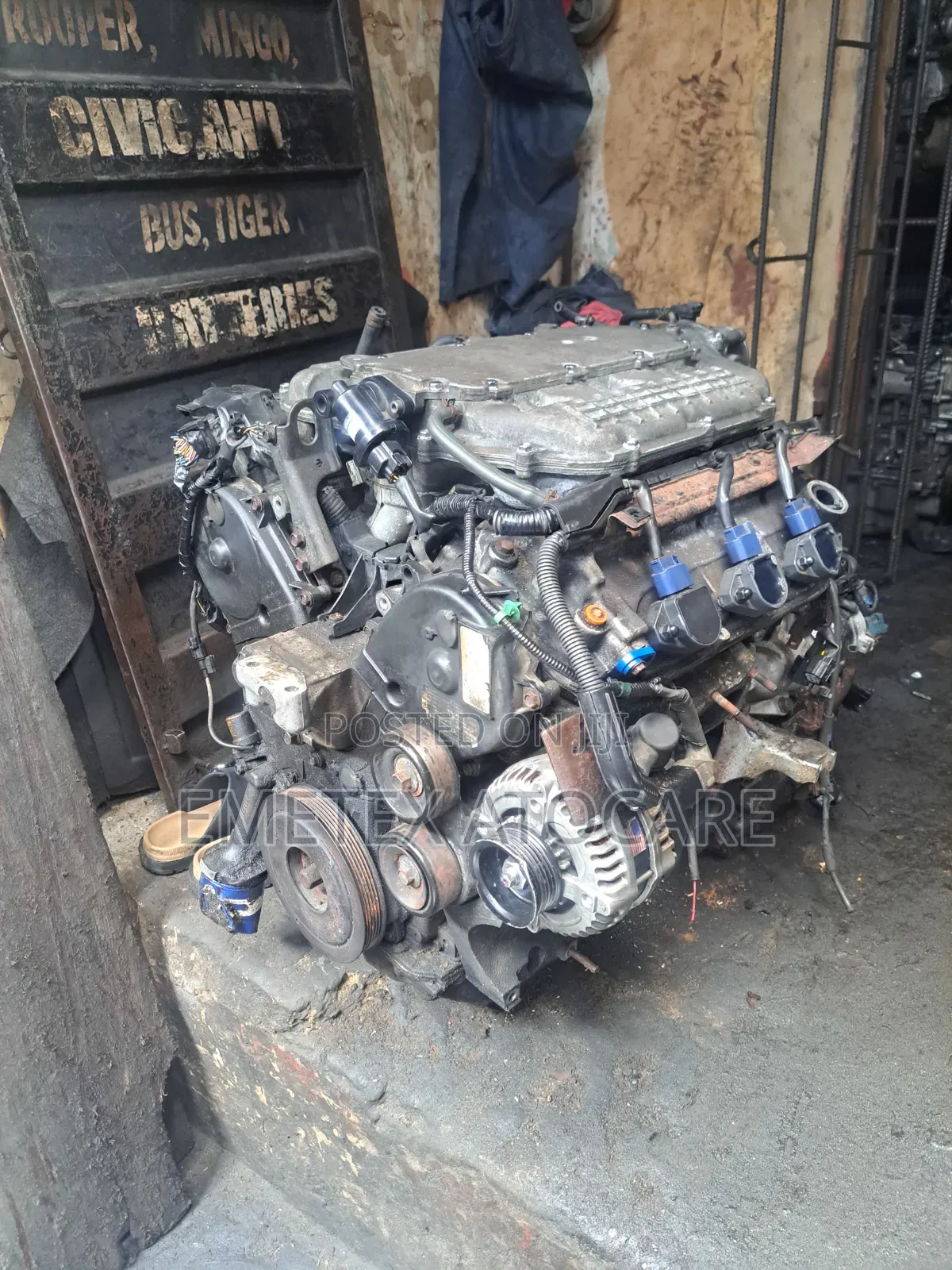 Complete Engine and Gearbox for Honda Crosstour 2006 Model V6