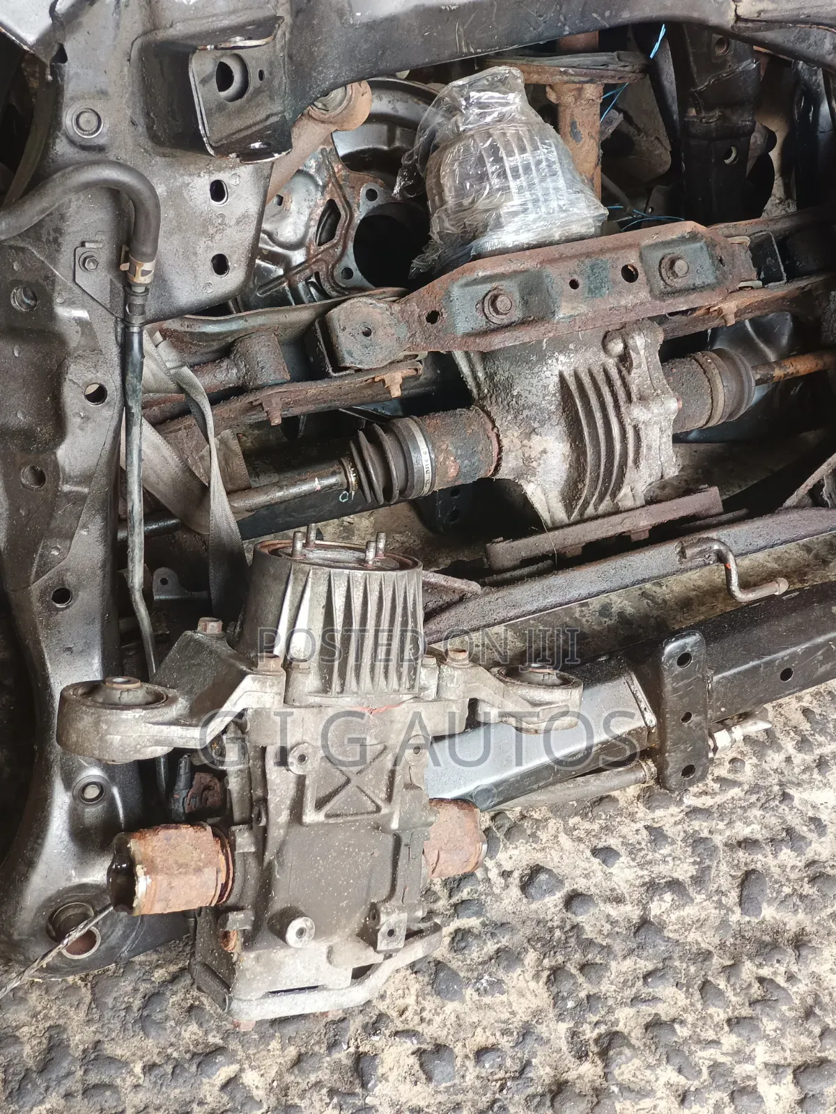 Back Axle Toyota Rav4 2011
