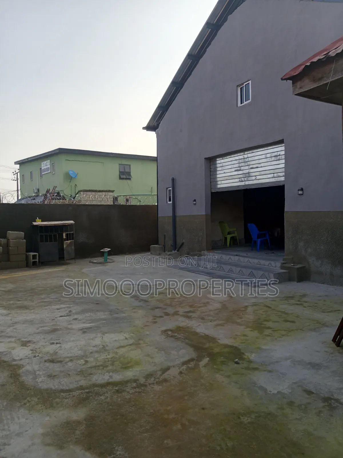 A Very Massive Warehouse for Lease at Ogunfayo Bus Stop