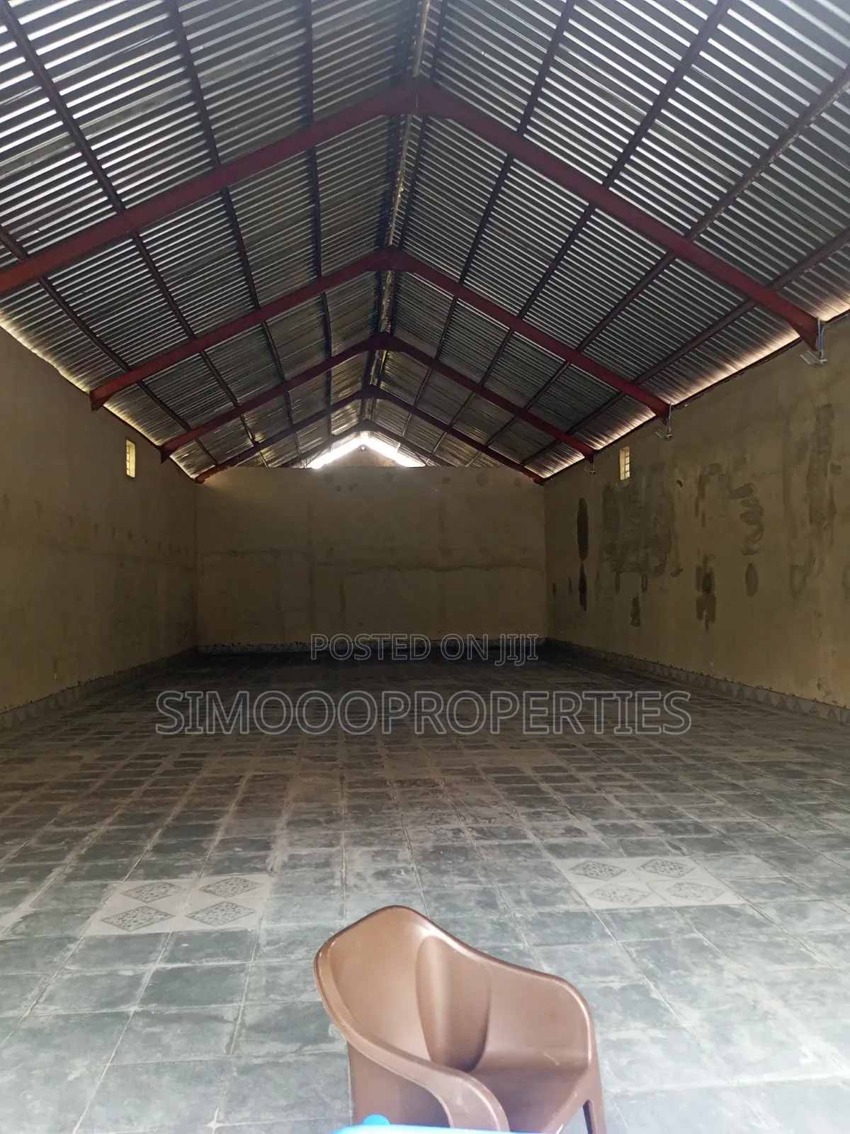 A Very Massive Warehouse for Lease at Ogunfayo Bus Stop