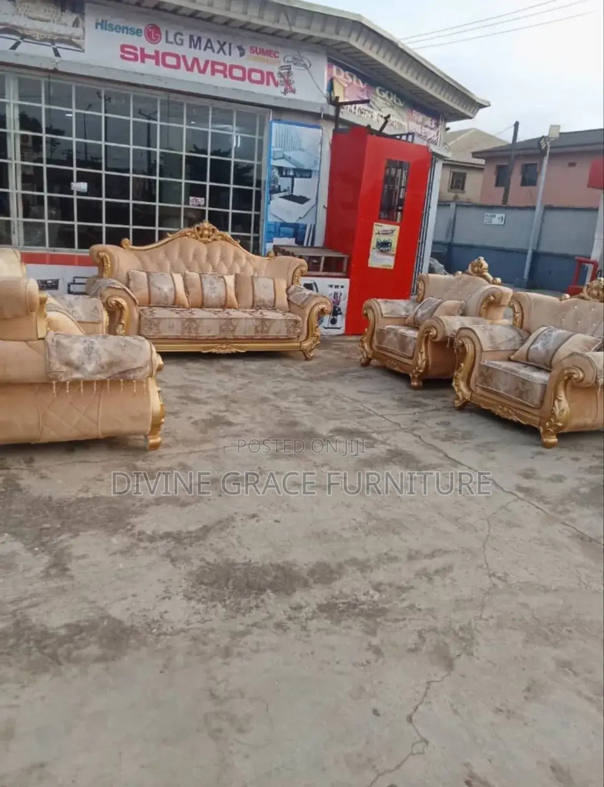 Royal Luxury Sofa Set