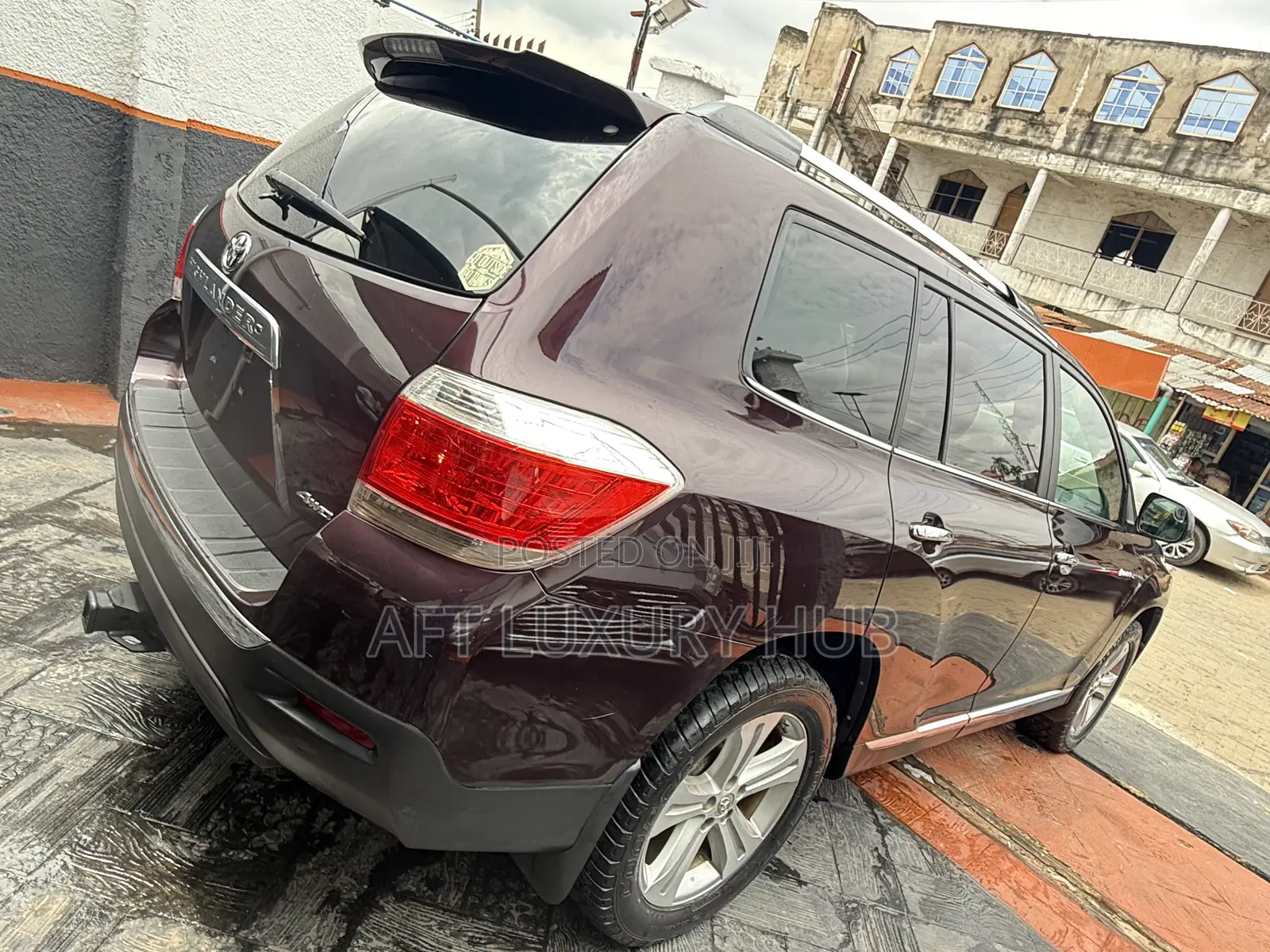 Toyota Highlander 3.5L 4WD 2013 Burgundy