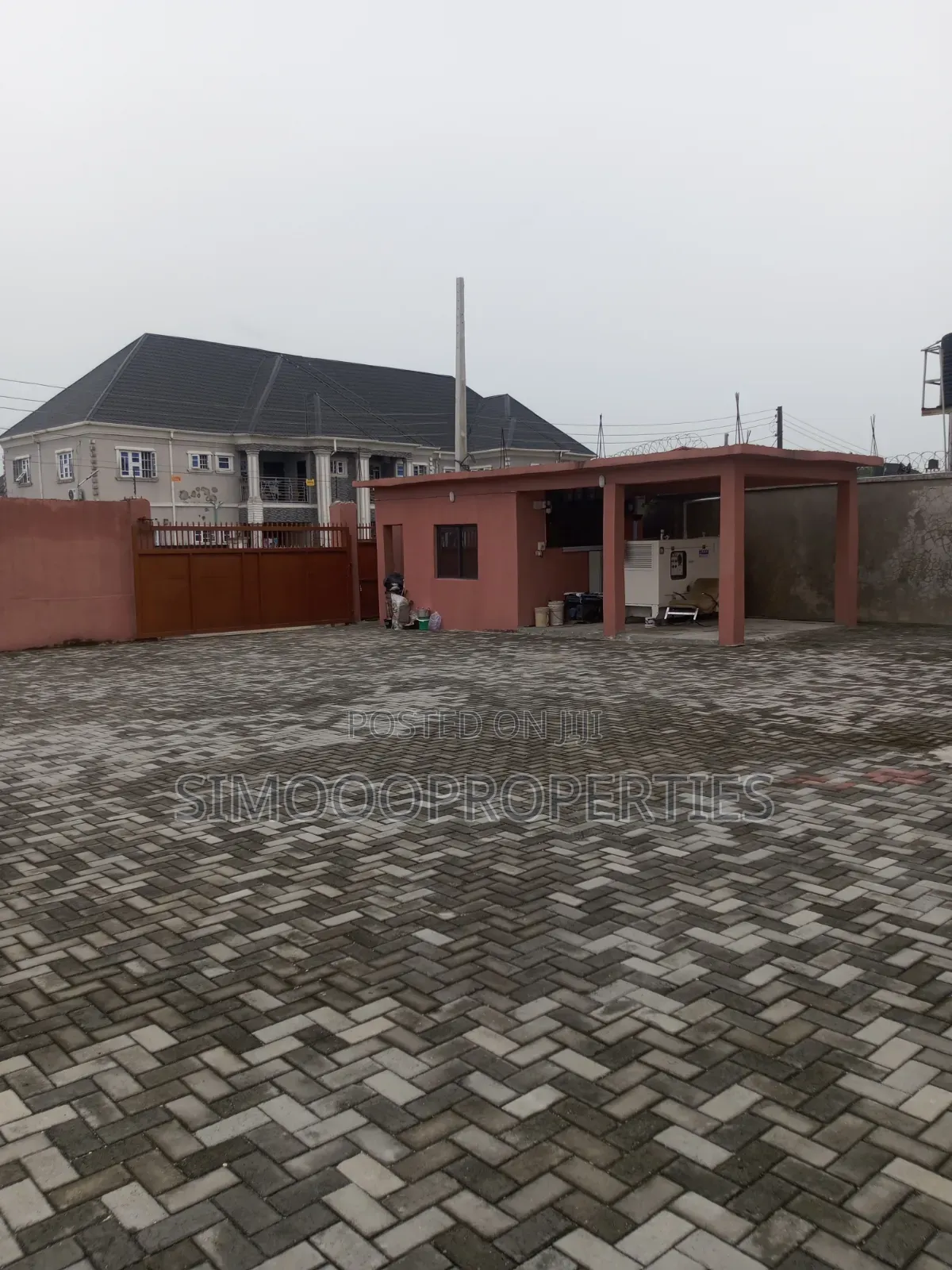 2bdrm Block of Flats in Ogunfayo Bus Stop, Awoyaya for sale