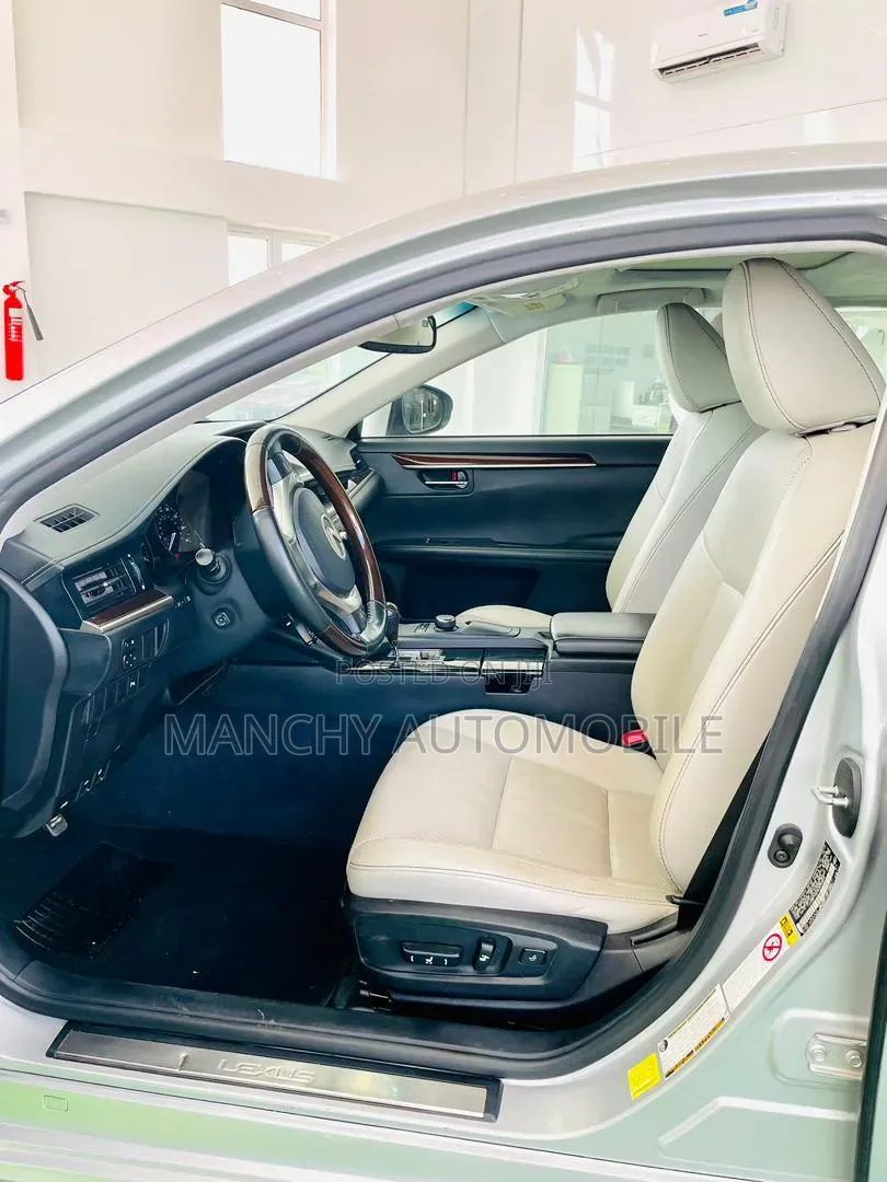 Lexus ES 350 FWD 2013 Silver