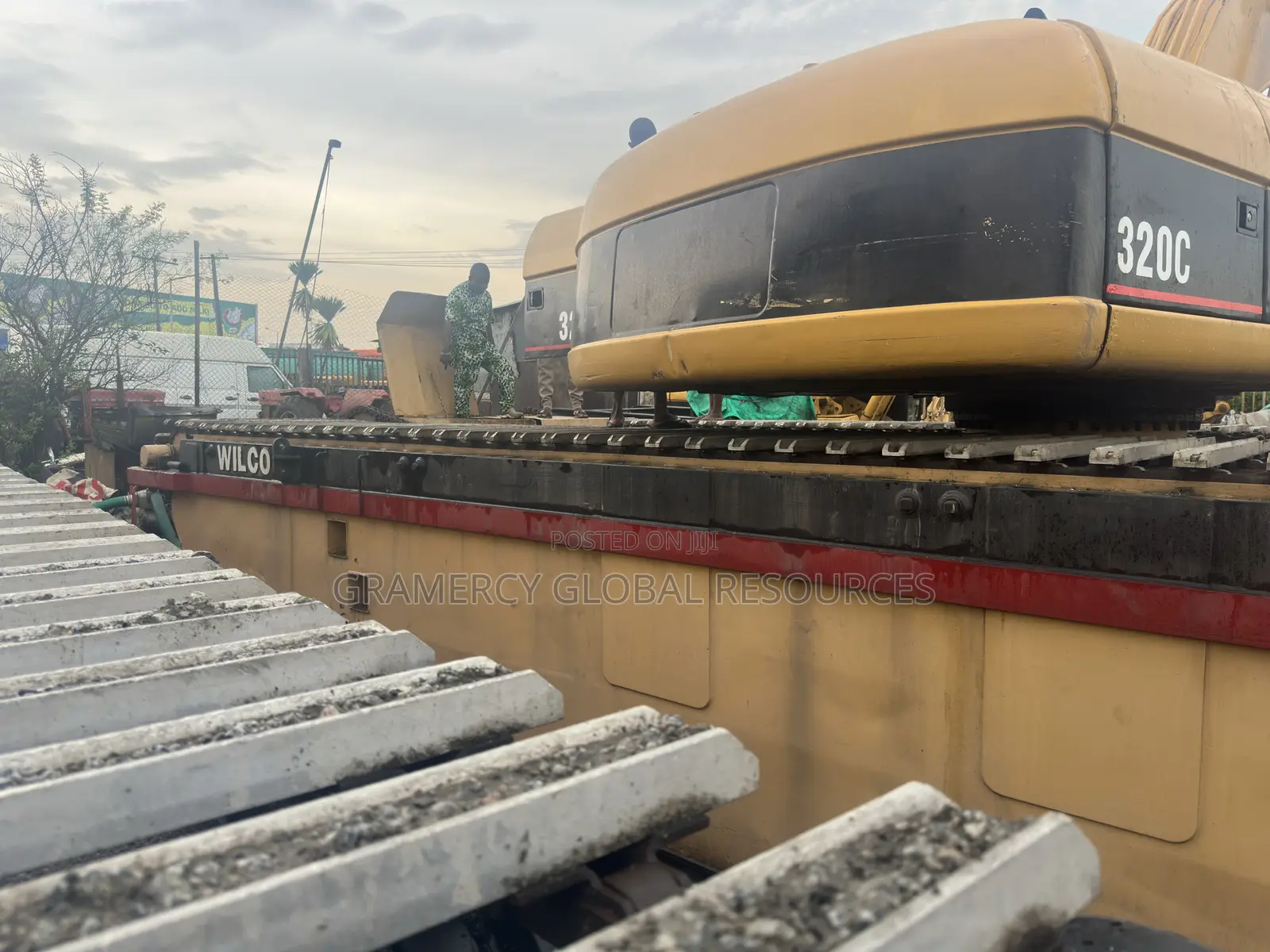 Foreign Used Swamp Buggy Cat 320 C Step 1/ Wilco Track Step 2