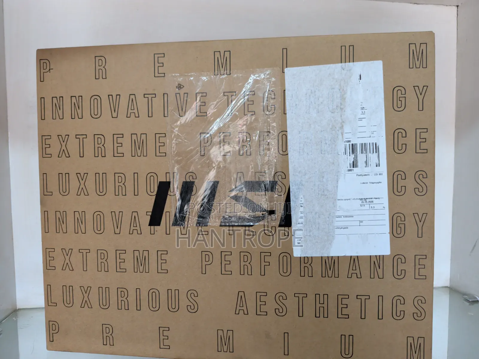 New Laptop MSI Vector 17 HX AI A2XWJG 64GB Intel Core Ultra 9 SSD 2T