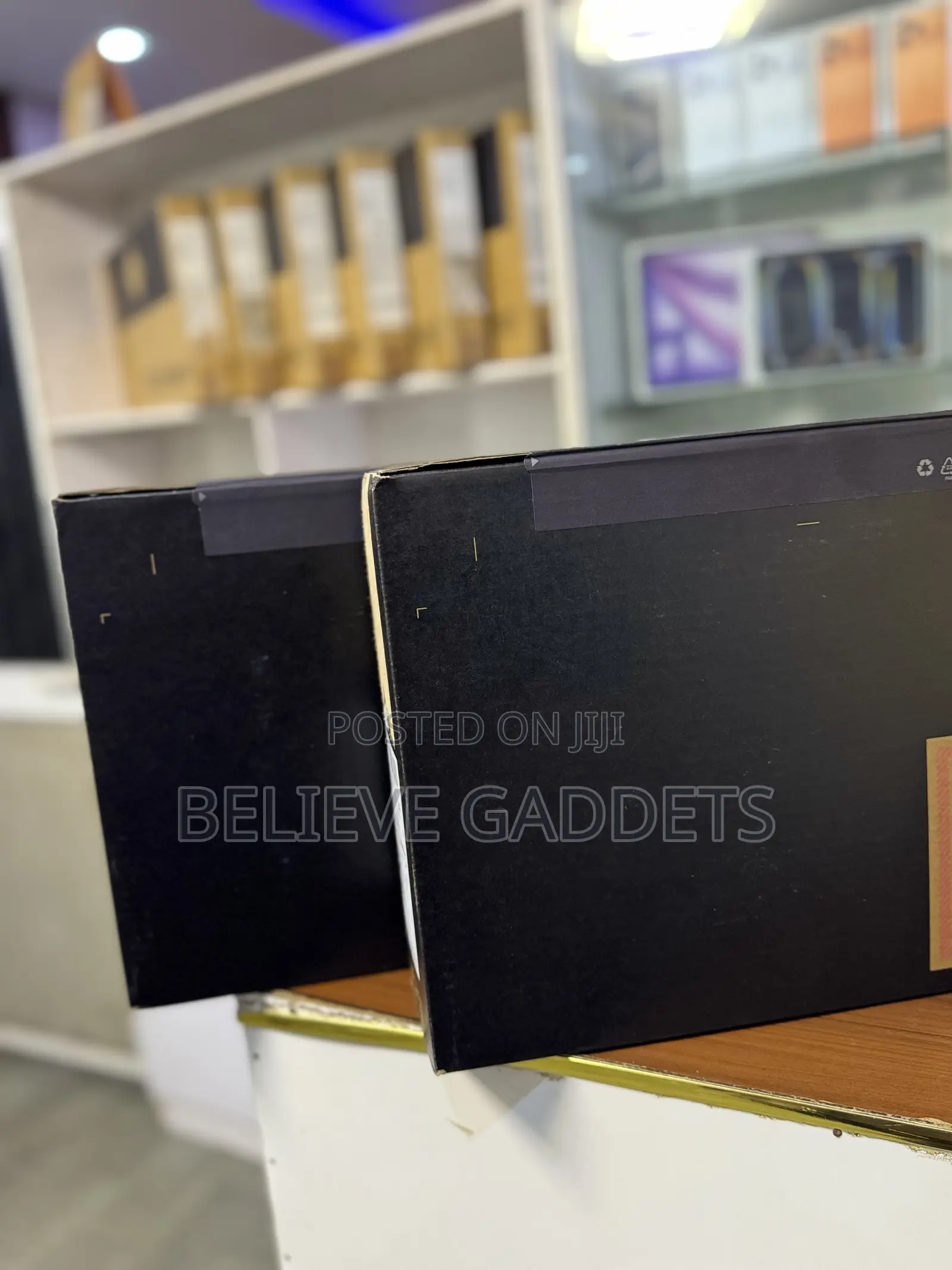New Laptop Dell XPS 13 9340 16GB Intel Core Ultra 7 SSD 512GB