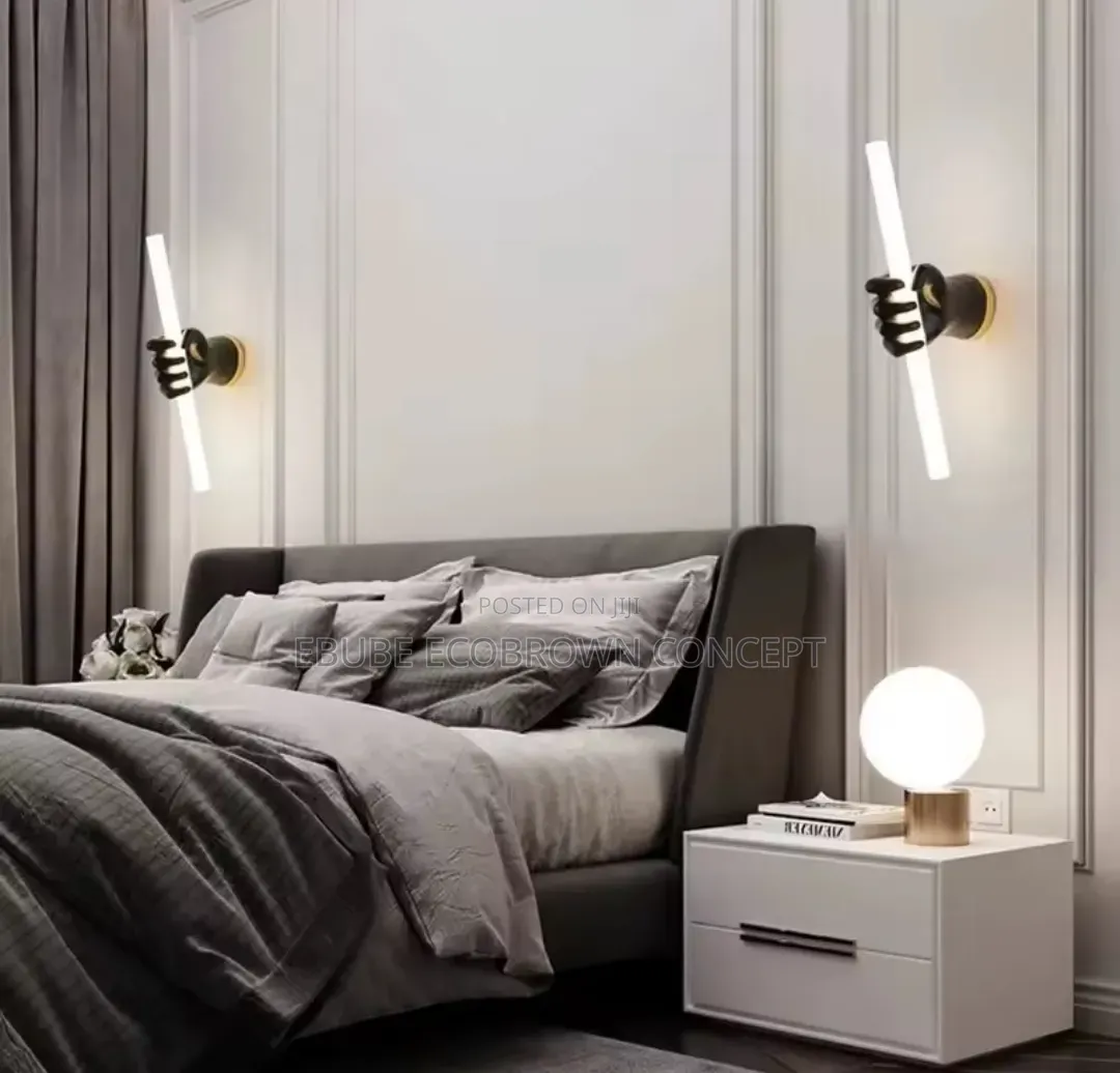 Modern Resin Fist Led Light Adjustable Wall Lamp for Living , Bedroom