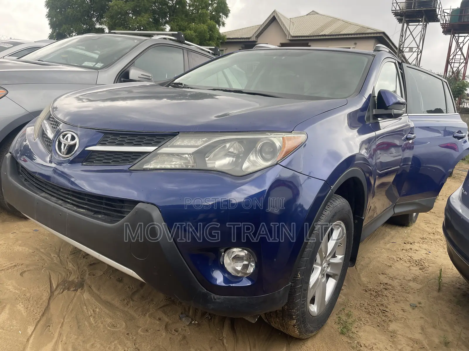 Toyota RAV4 XLE 4dr SUV AWD (2.5L 4cyl 6A) 2014 Blue