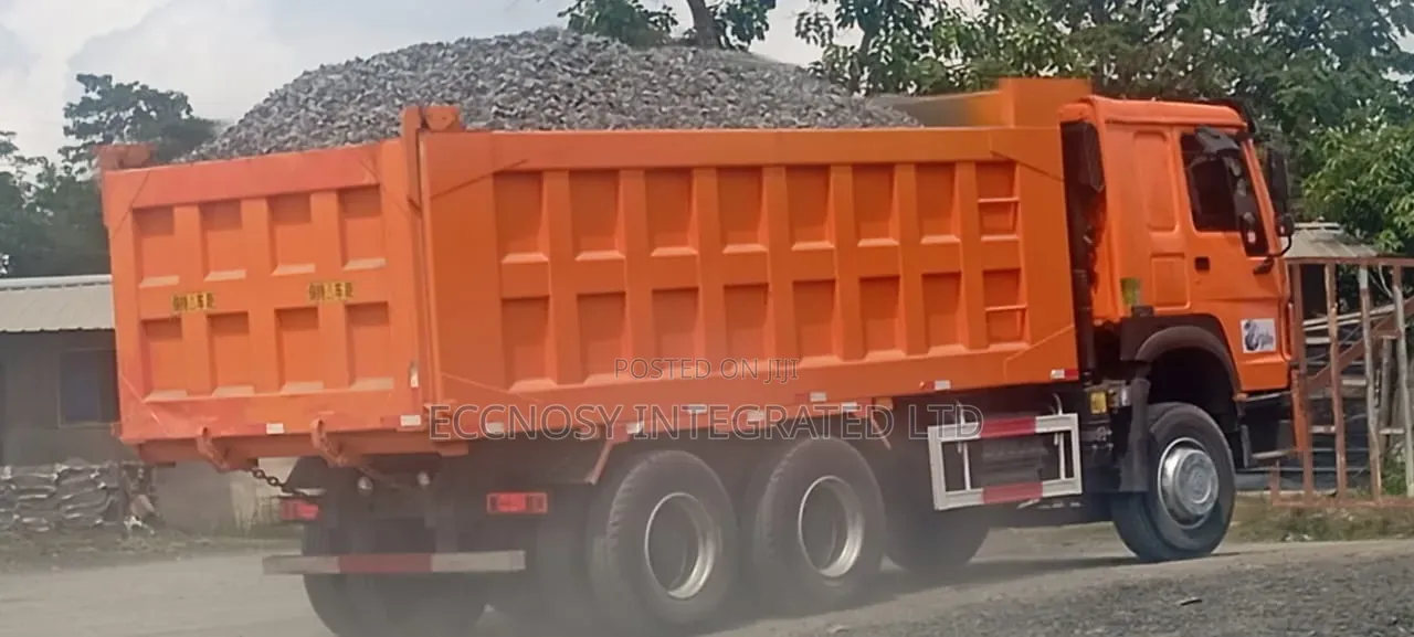 Crushed Rock Aggregates Super Granite and Chippings Combo