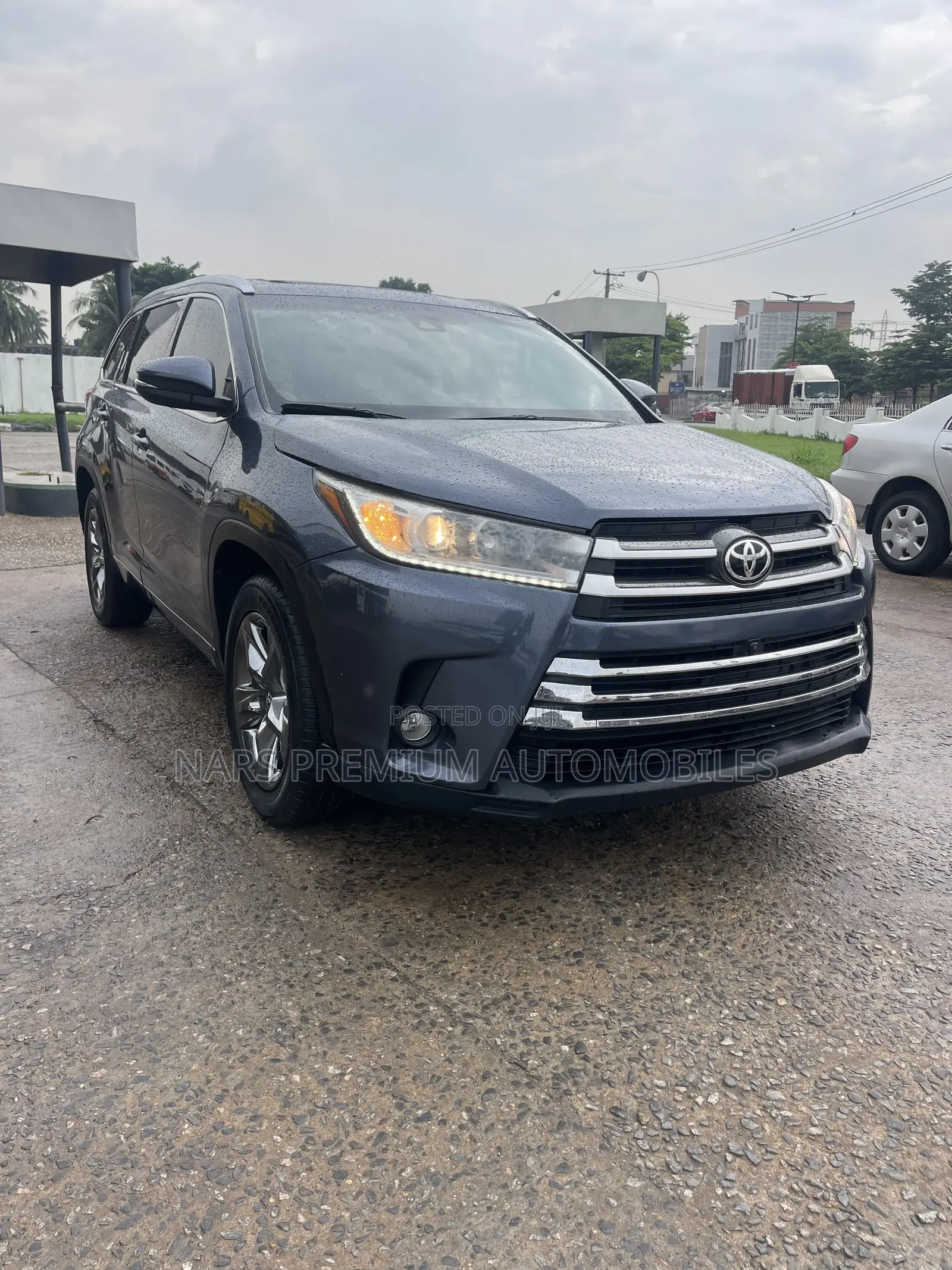Toyota Highlander Limited Platinum 4x4 V6 (3.5L 6cyl 8A) 2018 Blue