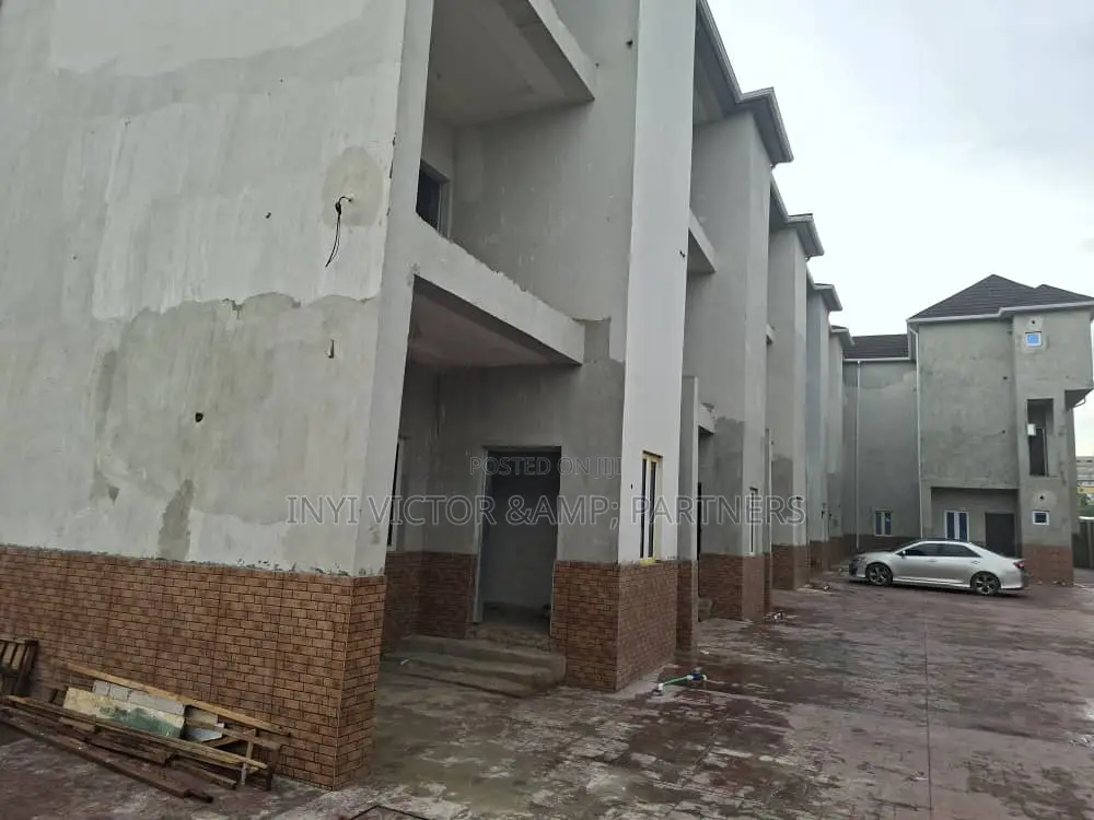 3bdrm Duplex in Life Camp for sale