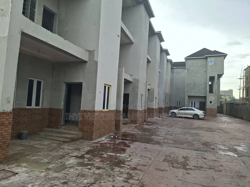 3bdrm Duplex in Life Camp for sale