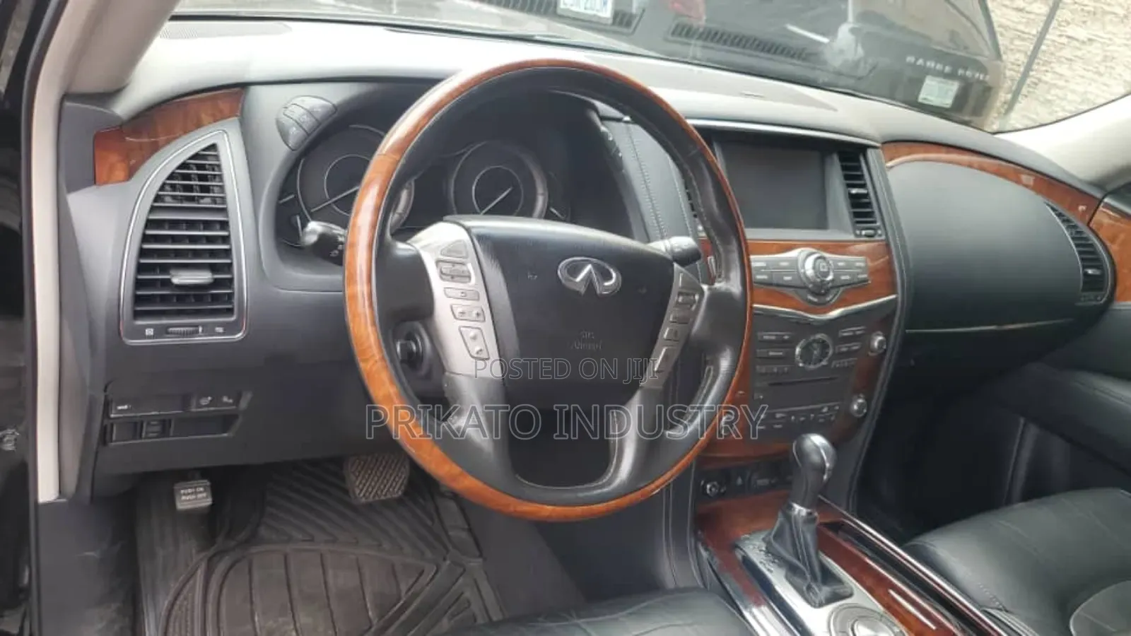 Infiniti QX80 2017 Black