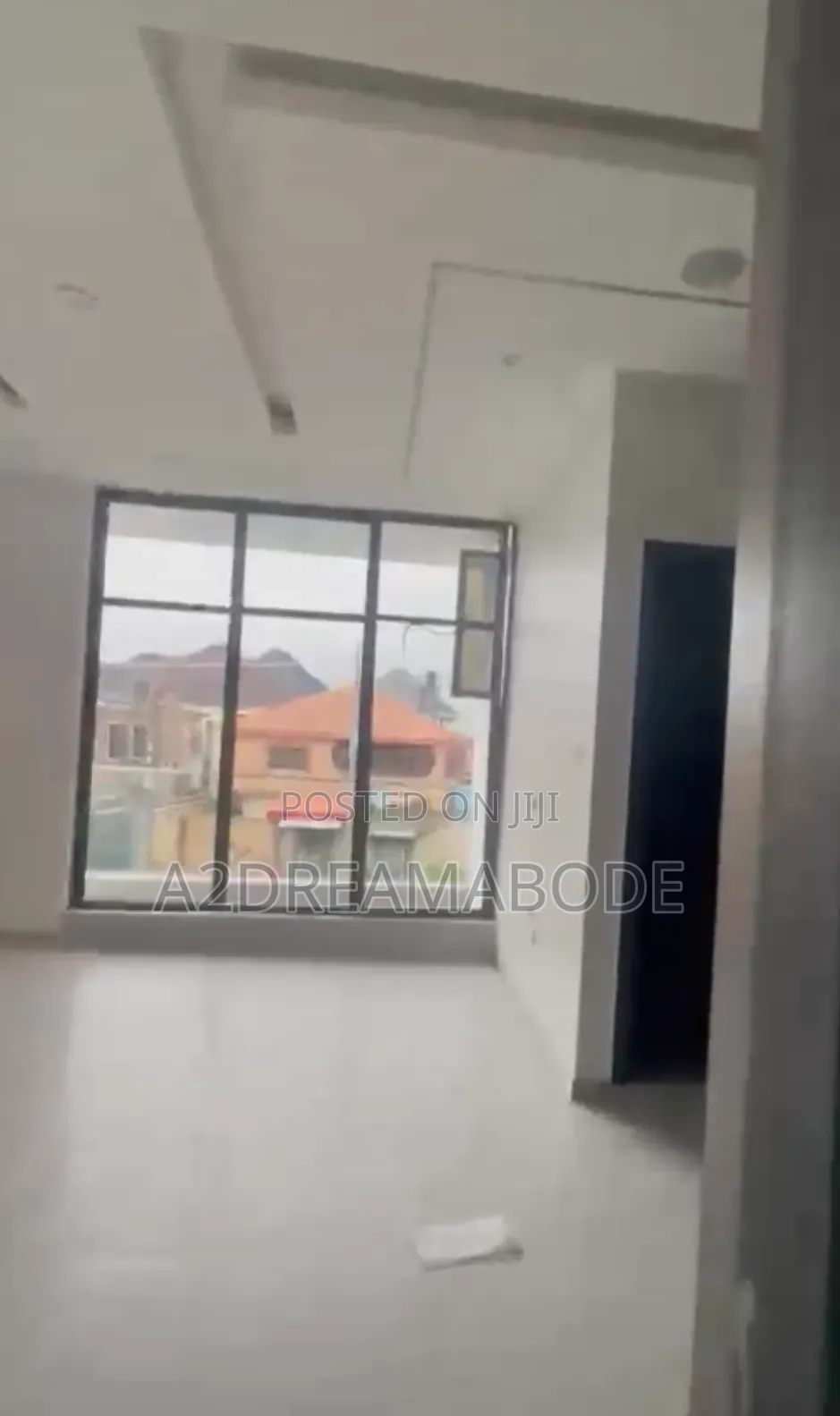 4bdrm Duplex in Omole Phase 2 for rent