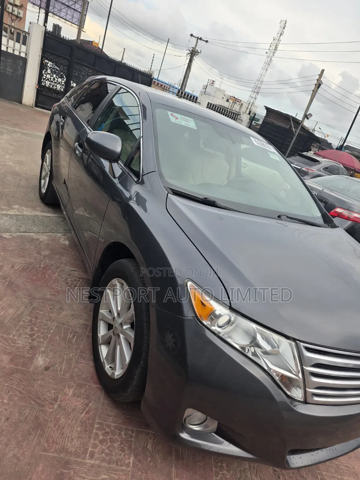 Toyota Venza AWD 2011 Gray