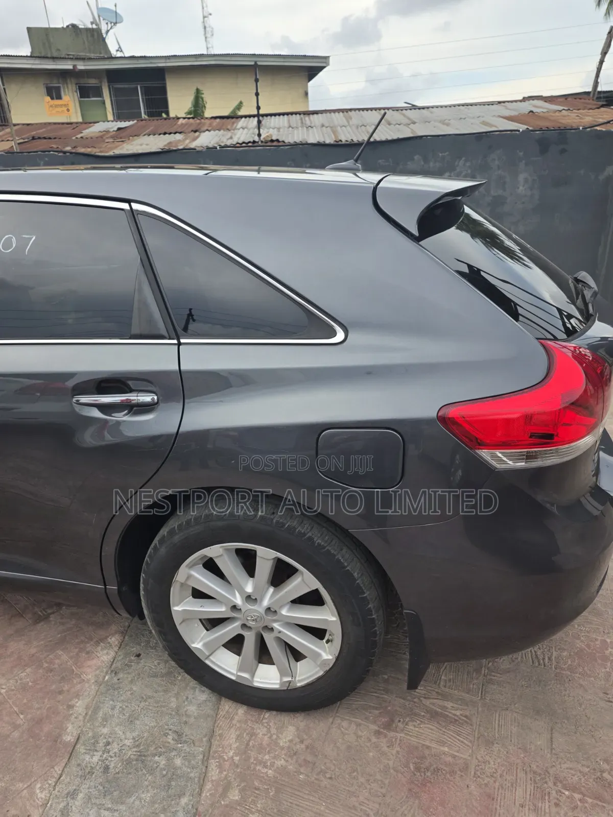 Toyota Venza AWD 2011 Gray
