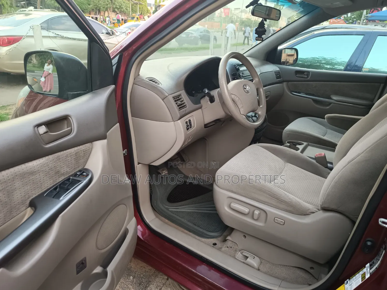 Toyota Sienna 2008 Red