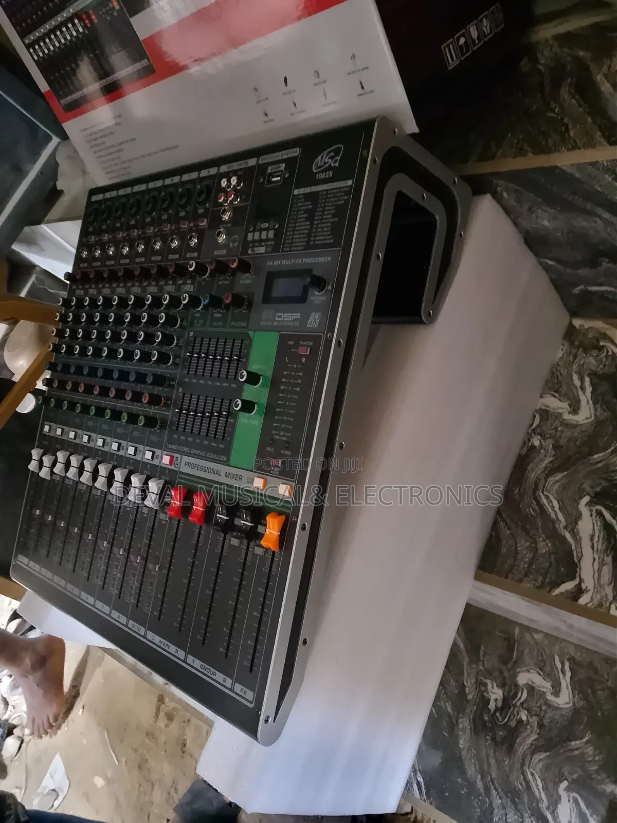 MSD 8channels Analogue Mixer