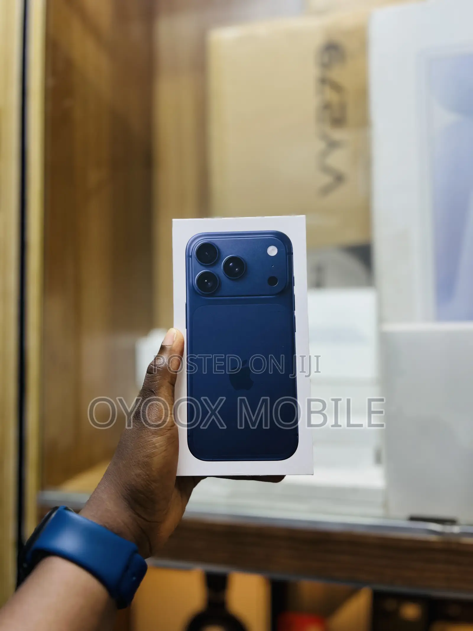 New Apple iPhone 17 Pro 256 GB Blue